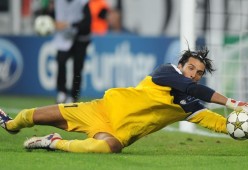 “亚戈·卡尔曼的脚下技巧与团队协作，带领阿根廷美洲狮队屡创佳绩”