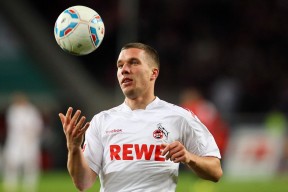 从失败中汲取力量中国男篮重新出发，中国男篮重大决定