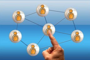 冠军球队社会责任项目获社区高度评价与广泛参与，冠军组织的定义