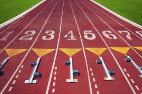 仰泳技术稳定希腊持续领跑，仰泳技术图解